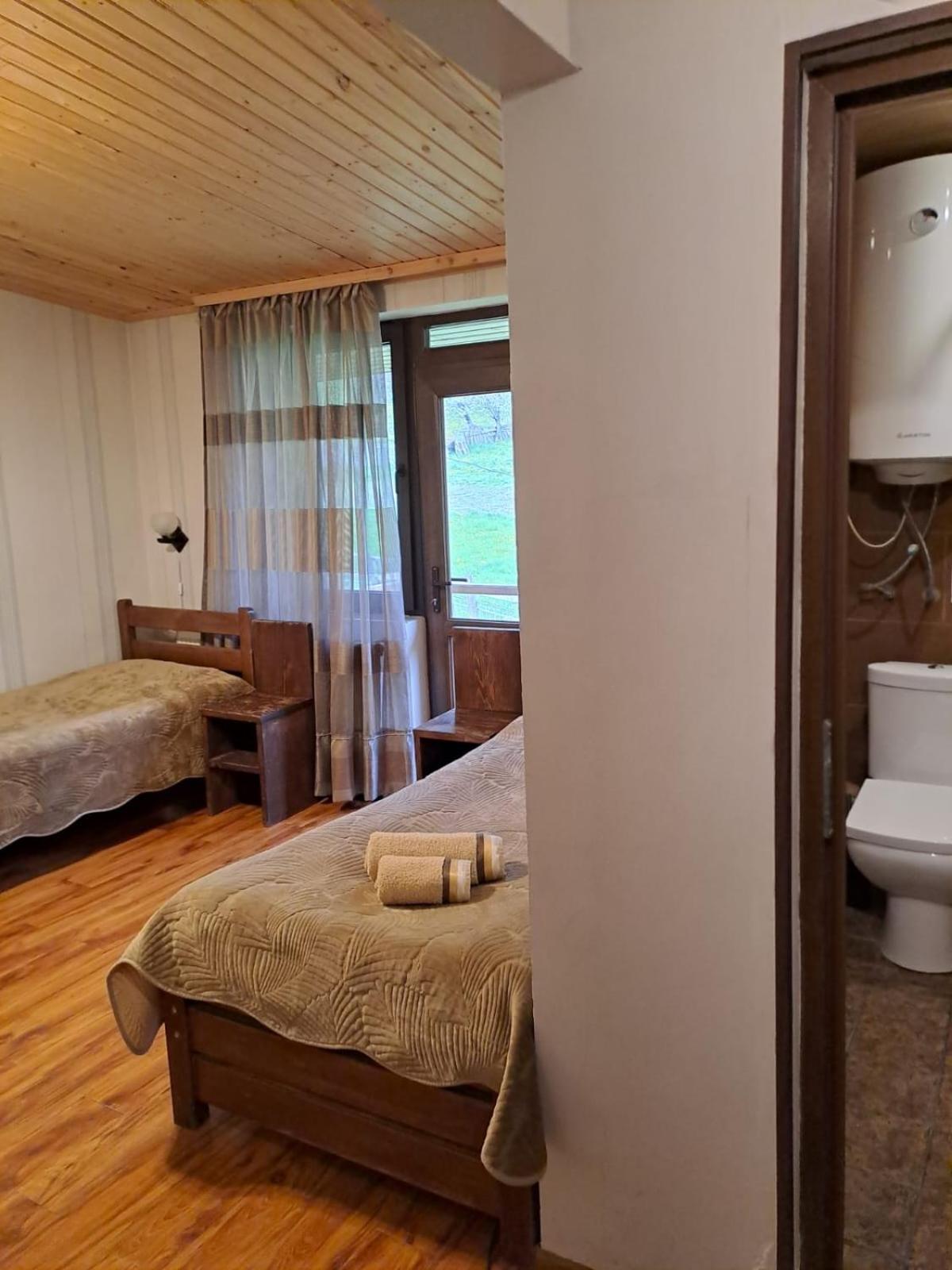 Guest House Kaldani Μέστια Εξωτερικό φωτογραφία
