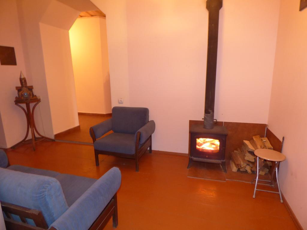 Guest House Kaldani Μέστια Εξωτερικό φωτογραφία